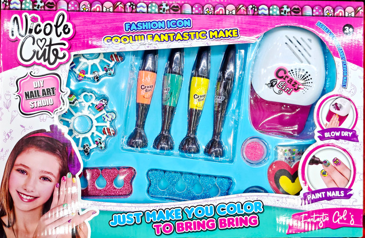 ست طراحی ناخن Nicole Cute مدل DIY Nail Art Studio (دارای دستگاه لاک خشککن بادبزنی و لاکهای خوشبو)